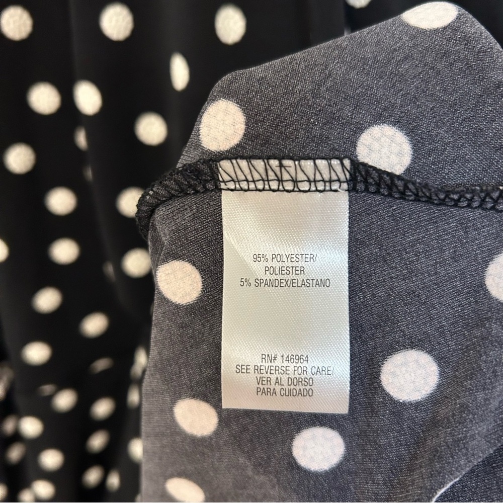 Robbie Bee Women's Polka-Dot Tiered Faux-Wrap Dress in Black/White Size PS - Picture 8 of 9